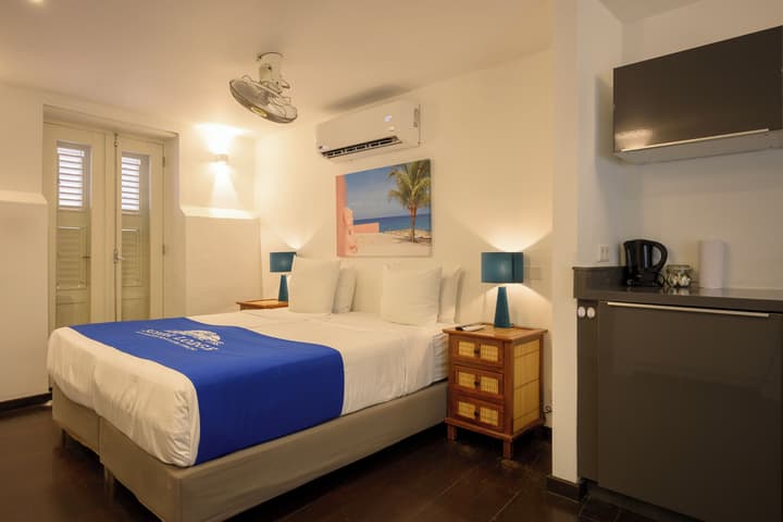 Scuba Lodge City Beach