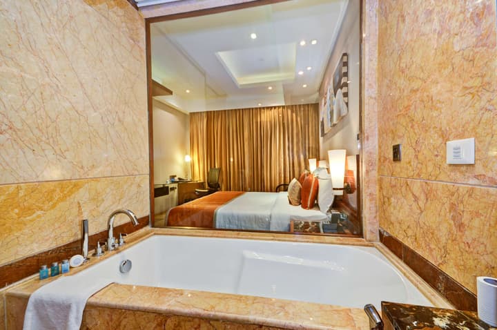 Radisson Blu Kaushambi Delhi NCR