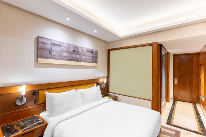 Radisson Blu Kaushambi Delhi NCR