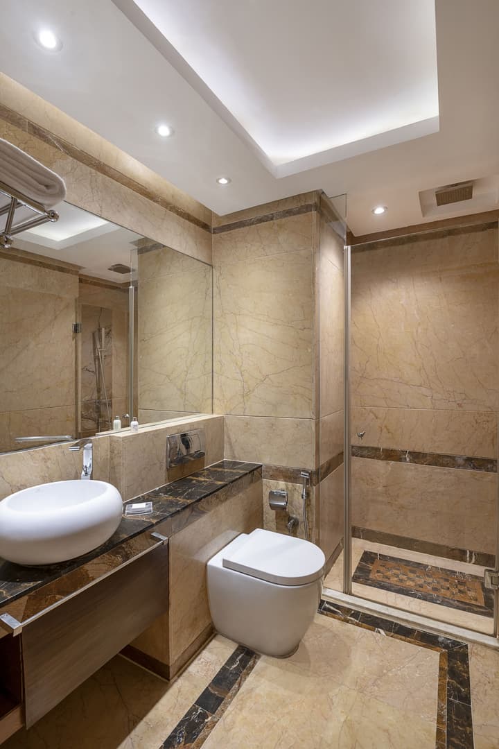 Radisson Blu Kaushambi Delhi NCR