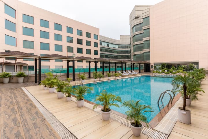 Radisson Blu Kaushambi Delhi NCR