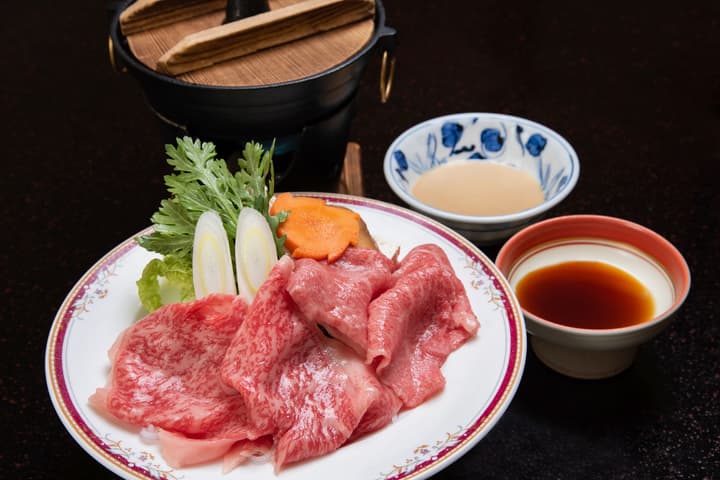 Futarishizuka Hakuun
