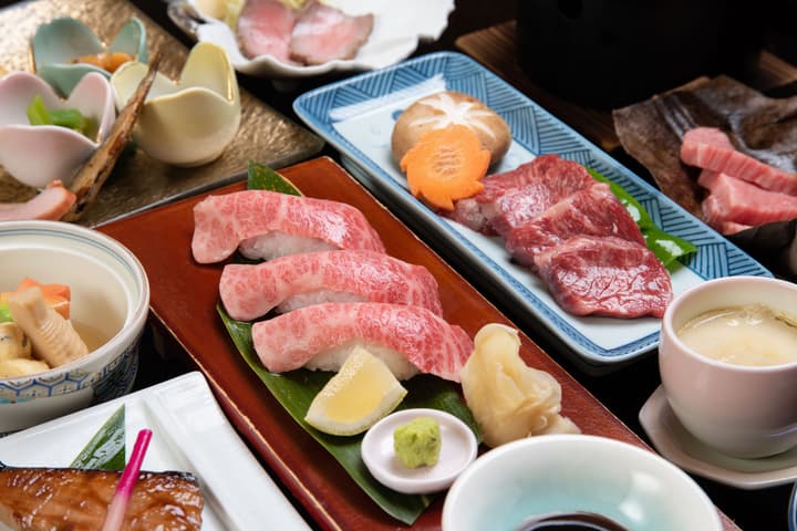 Futarishizuka Hakuun