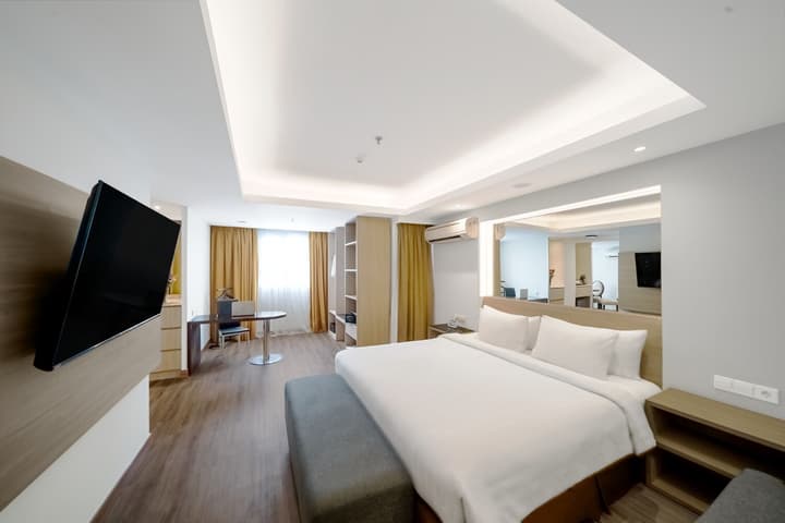 Aston Pluit Hotel & Residence