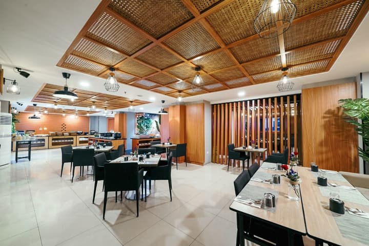 Aston Pluit Hotel & Residence