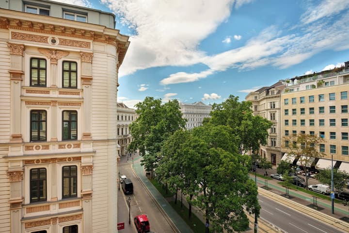 The Ritz-Carlton, Vienna