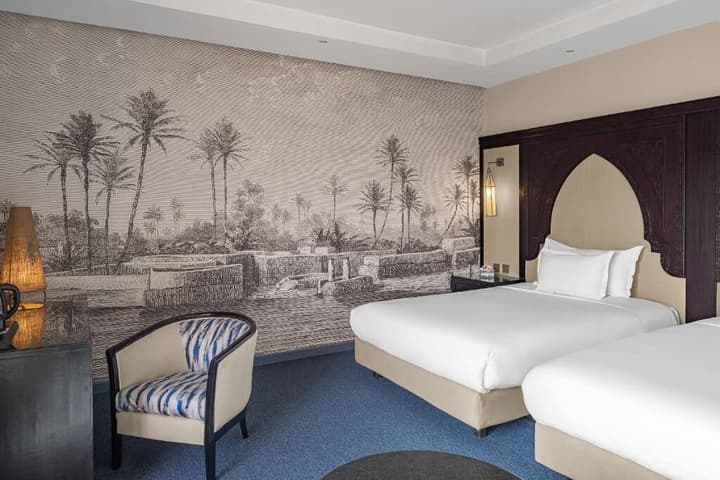Grand Plaza