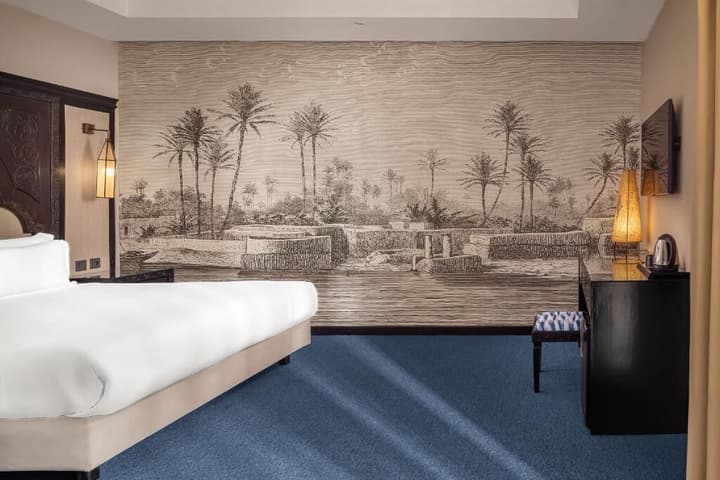 Grand Plaza
