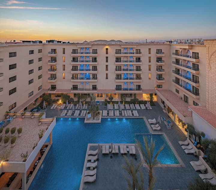 Grand Plaza