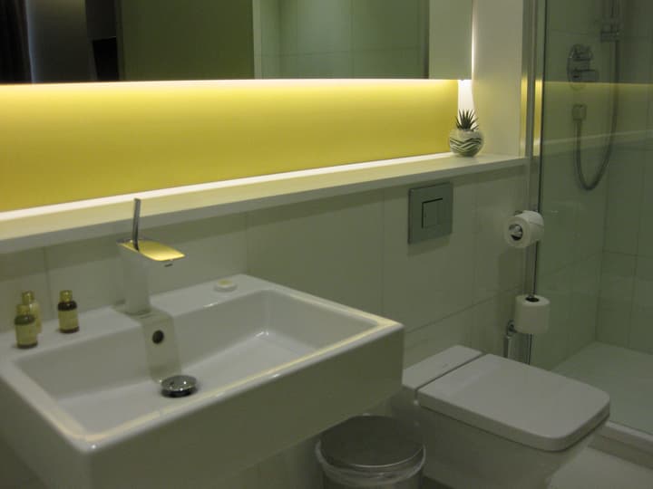 Axiom Park Hotel