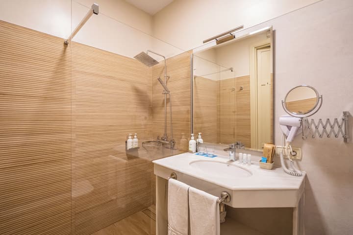 Hotel YIT Casa Grande