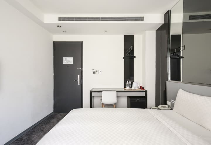 Cityinn Hotel Plus - Taichung Station Branch