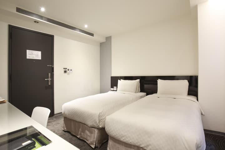 Cityinn Hotel Plus - Taichung Station Branch