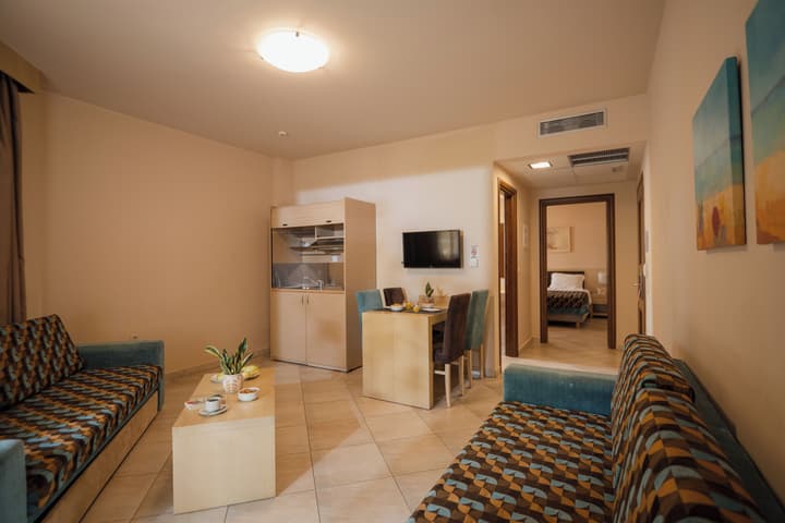 Molos Bay Hotel