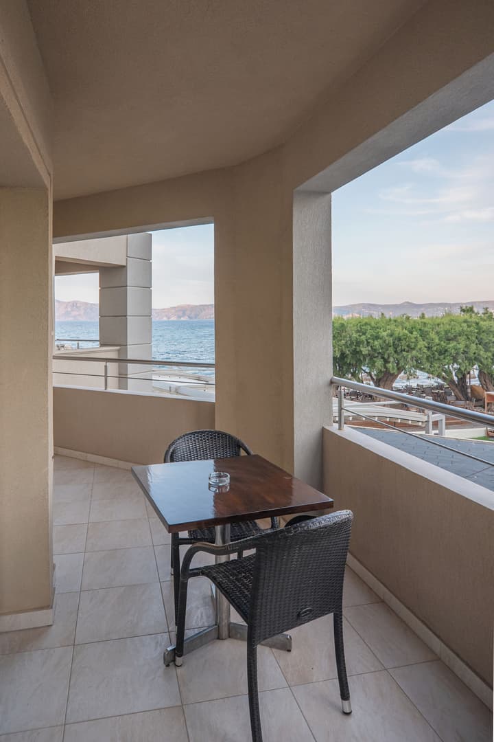 Molos Bay Hotel
