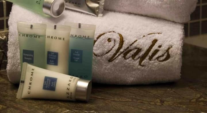 Valis Resort