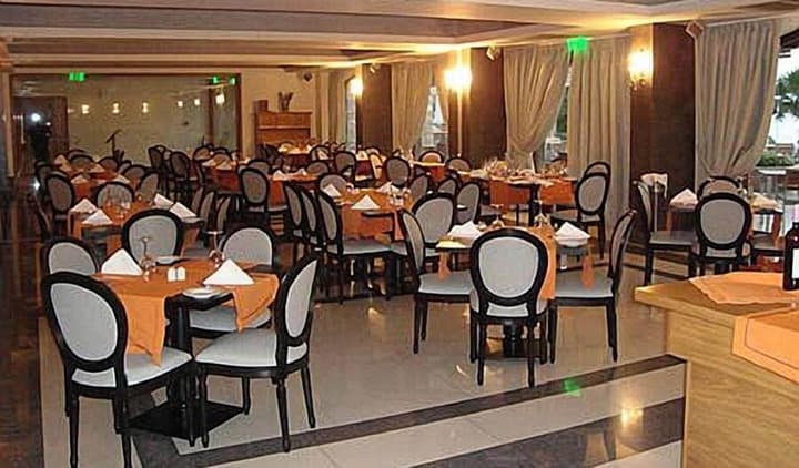 Valis Resort