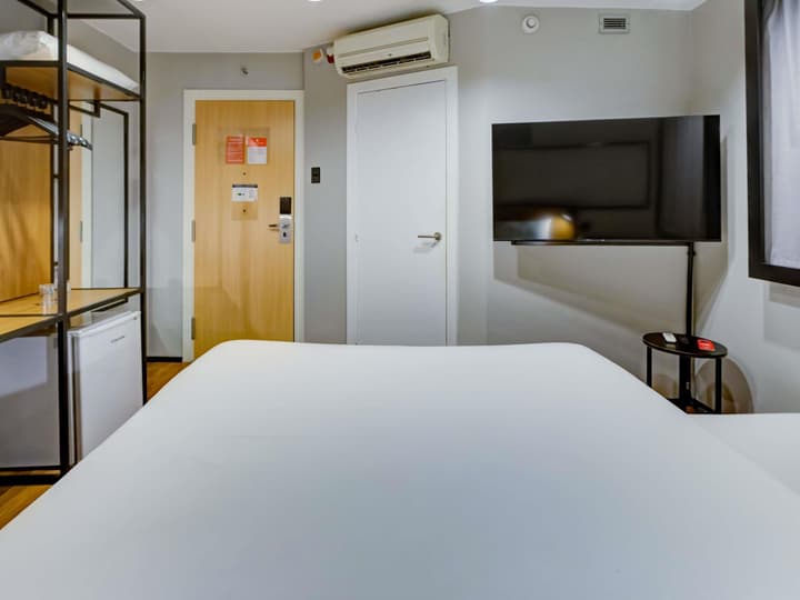 ibis Copacabana Posto 2 Hotel