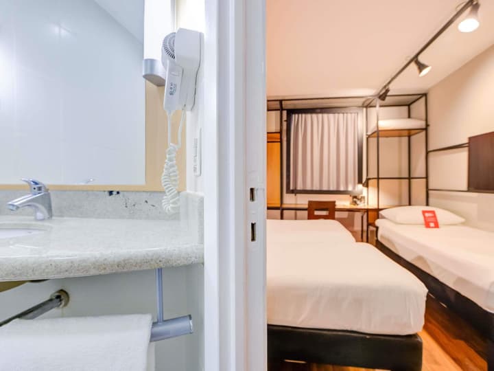 ibis Copacabana Posto 2 Hotel