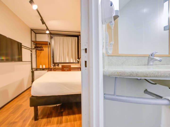 ibis Copacabana Posto 2 Hotel