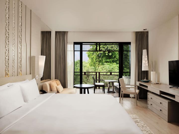 Pullman Phuket Arcadia Naithon Beach