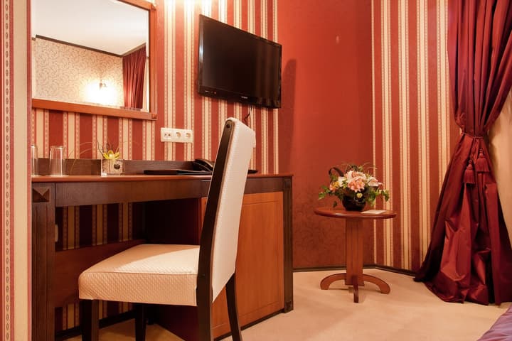 Best Western Plus Bristol Hotel