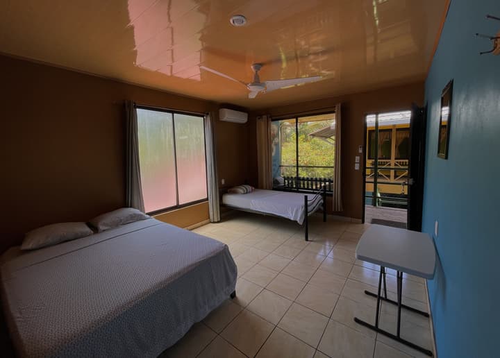 Hotel El Icaco Tortuguero