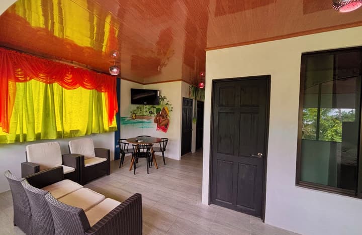 Hotel El Icaco Tortuguero