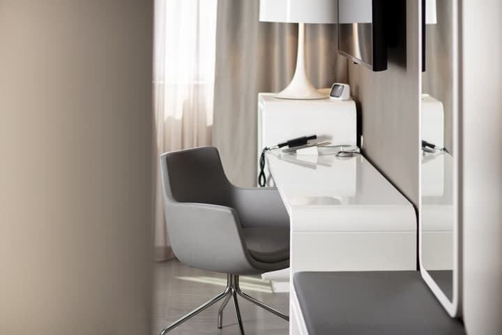 8Piuhotel