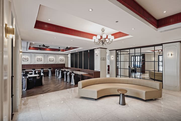 The Jesselton Hotel
