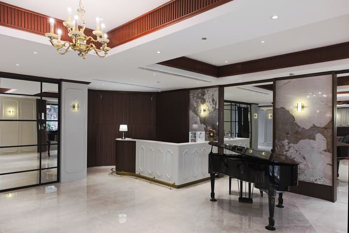 The Jesselton Hotel
