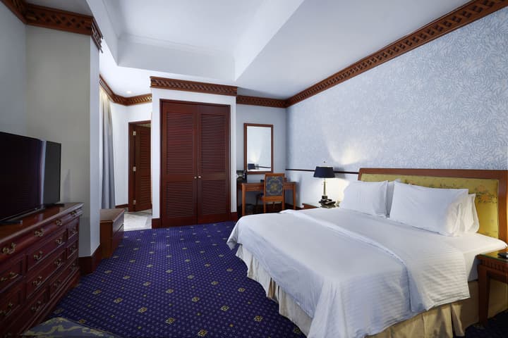 The Jesselton Hotel