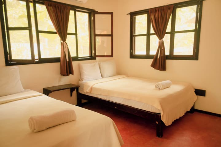 Kin Balam Cabanas
