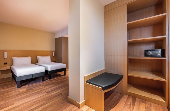 Ibis Riyadh Hotel Al Muhammadiyah United Company Branch