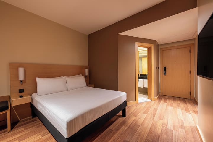 Ibis Riyadh Hotel Al Muhammadiyah United Company Branch