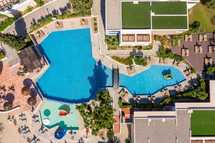 Porto Angeli Beach Resort – All Inclusive