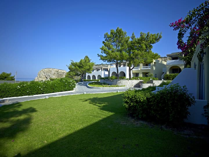 Porto Angeli Beach Resort – All Inclusive