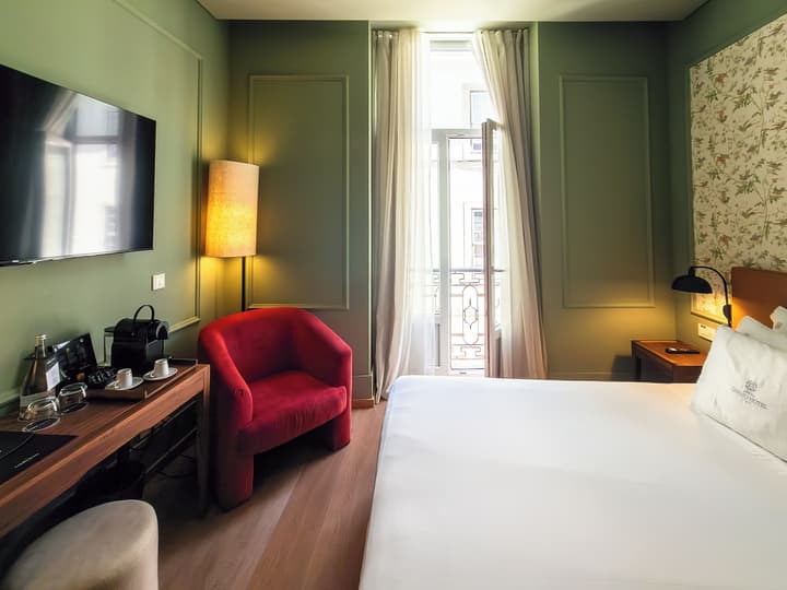 Lisboa Carmo Hotel