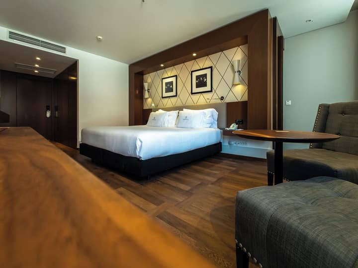 Lisboa Carmo Hotel