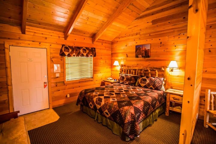 Bryce Country Cabins