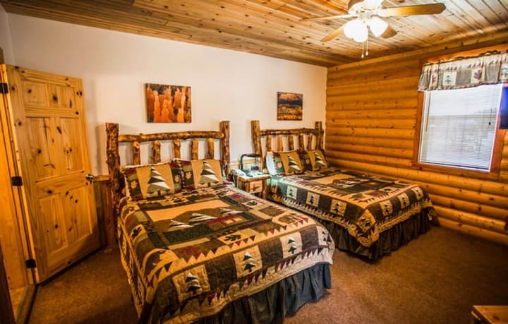 Bryce Country Cabins