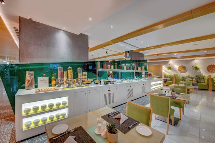 Al Khoory Executive Hotel