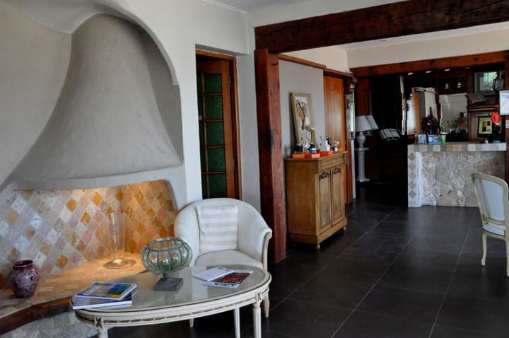 Private Hotel - Adults Only