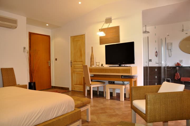 Private Hotel - Adults Only