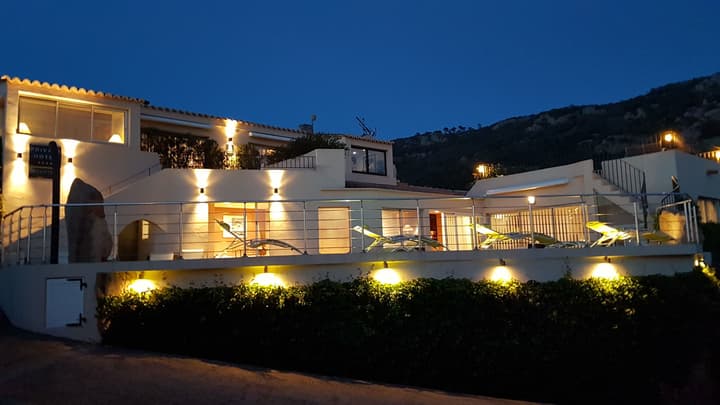 Private Hotel - Adults Only