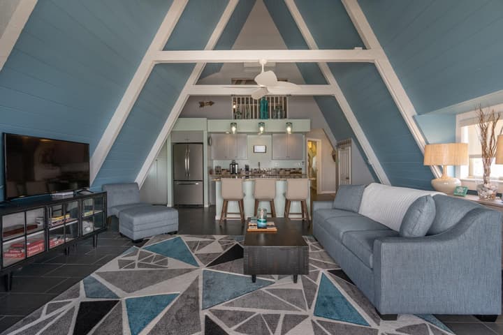 THE ISO HOTEL, Trademark Collection by Wyndham