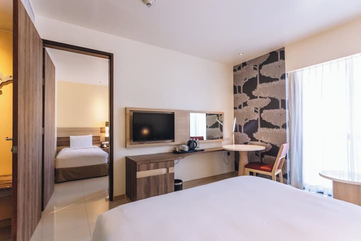 Holiday Inn Express Phuket Patong Beach Central by IHG