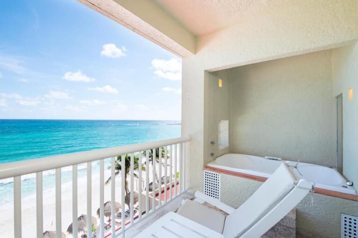 Club Regina Cancun managed by Accor
