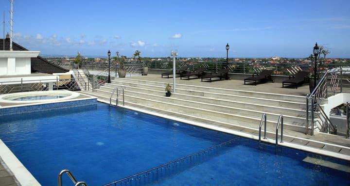 Bali Paradise City Hotel