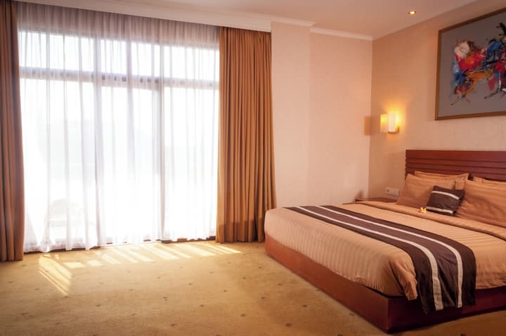Bali Paradise City Hotel